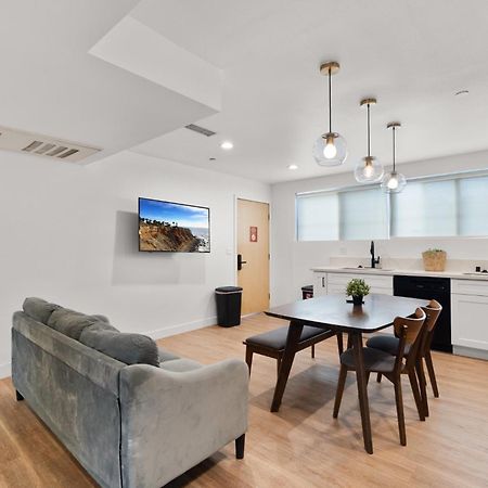 Perfect Location Near Usc, 1Bedroom With Shared Access Лос Анджелис Екстериор снимка